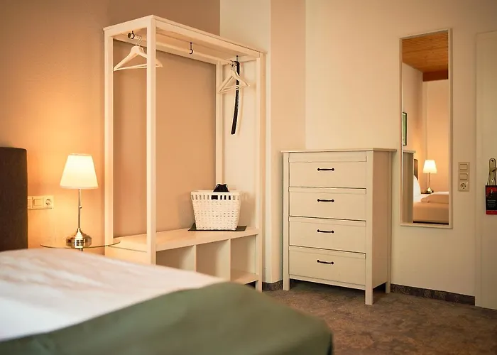 Landgasthof Hirsch 2*